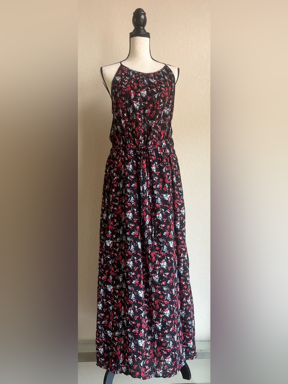Universal Thread Maxi Dress